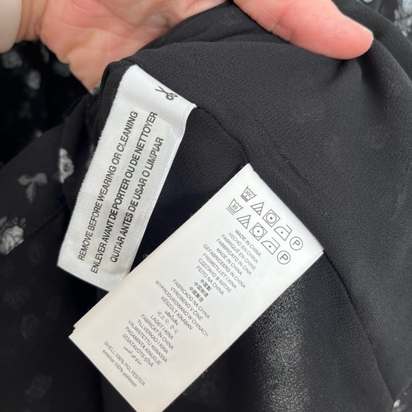 Michael Kors bow neck Floral Black Blouse size large - Picture 4 of 5